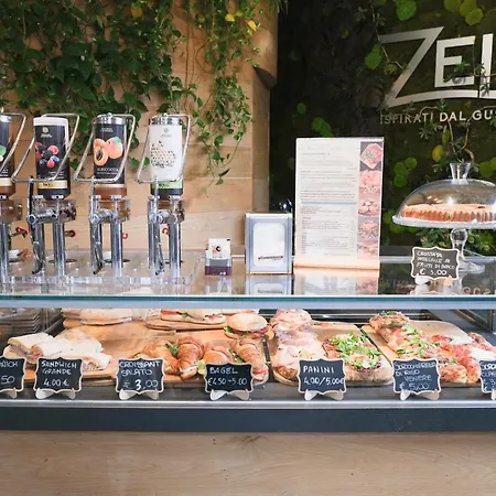 Alojamento de Acomodação e Pequeno-almoço Supernova Savona