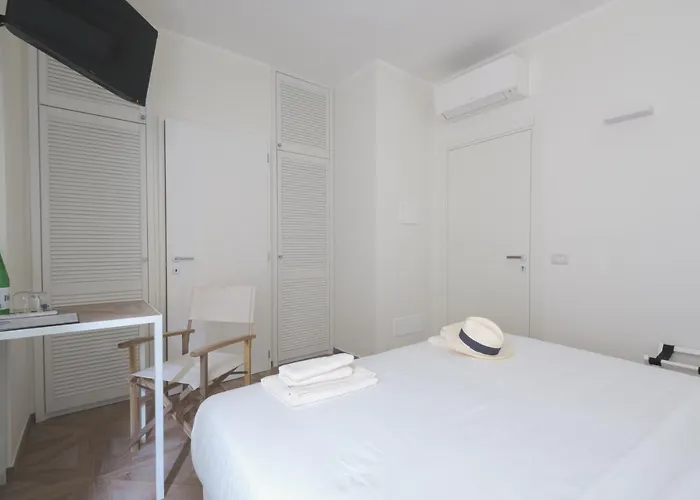 Bed & Breakfast Supernova