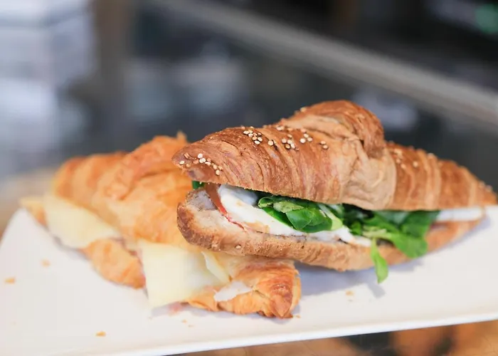 Supernova Bed & Breakfast 3*